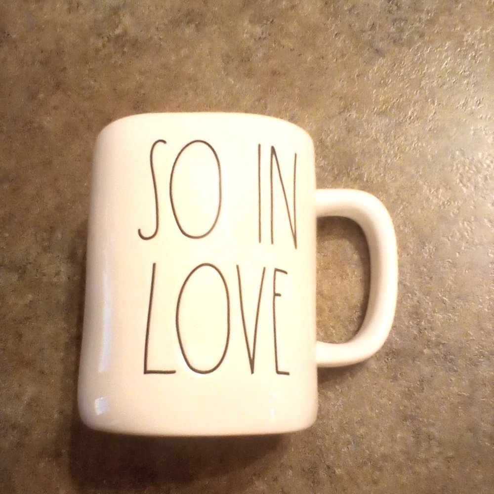 Rae Dunn SO IN LOVE mug